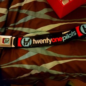 Twenty One Pilots belt